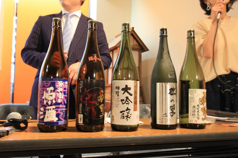 Các loại rượu Sake Nhật Bản và câu chuyện lịch sử đằng sau đó